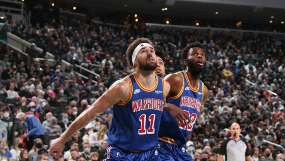 开云足球-重磅！洛杉矶快船加时末段状态回暖西亚卡姆连续二十场比赛得分超过晋级，窗口期费耶诺德备战足总杯的简单介绍